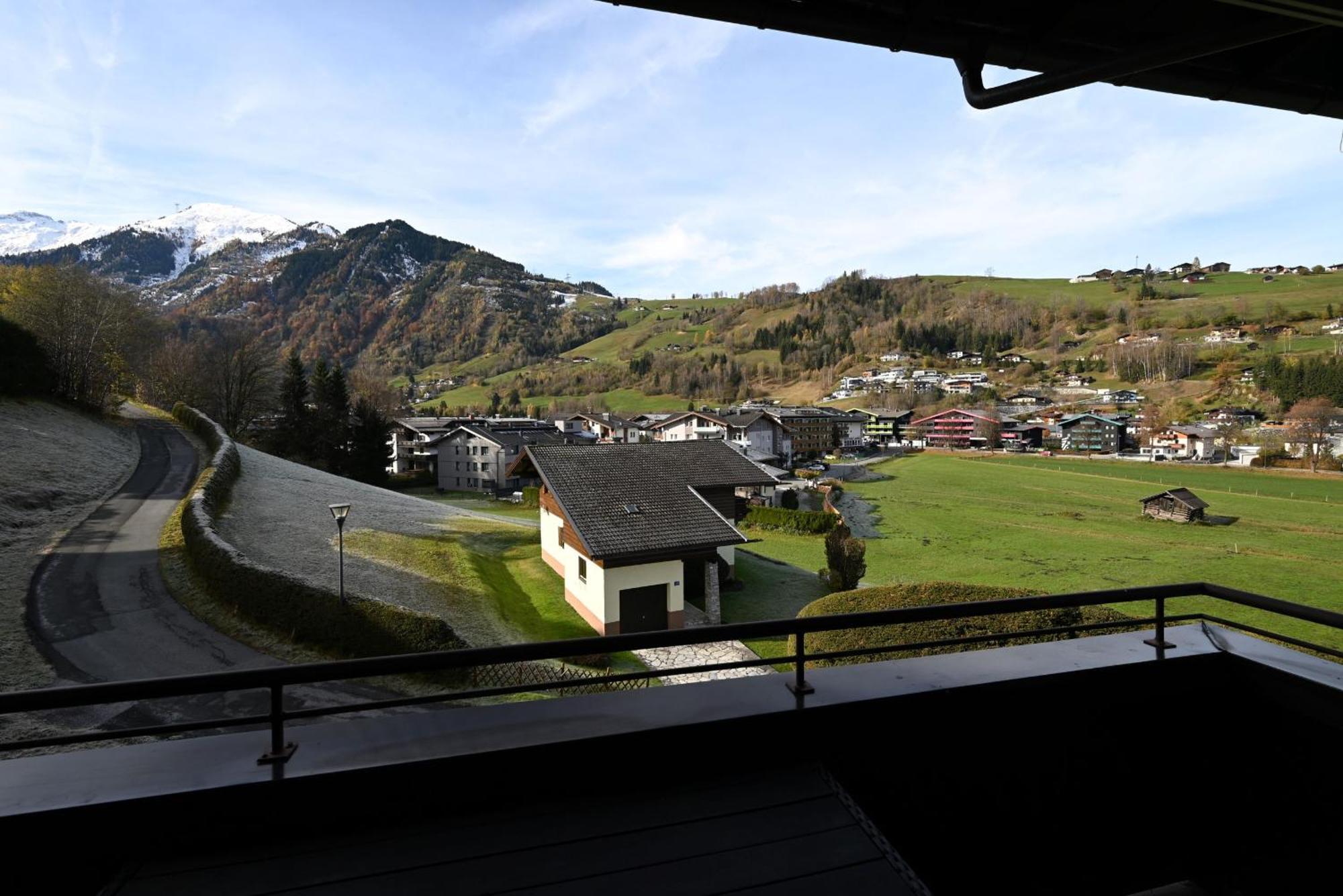 Apartement Karen Top 35 - By Four Seasons Apartments Kaprun Exterior foto